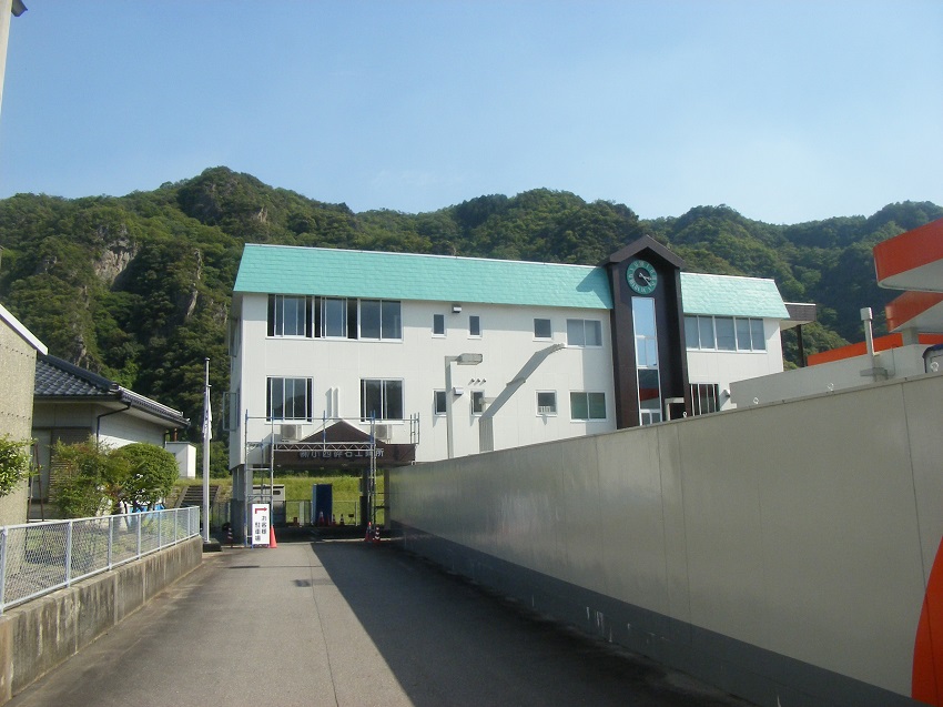 坂祝町  小西砕石工業所